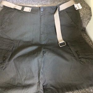 Arizona Mens Shorts size 40 - NWT